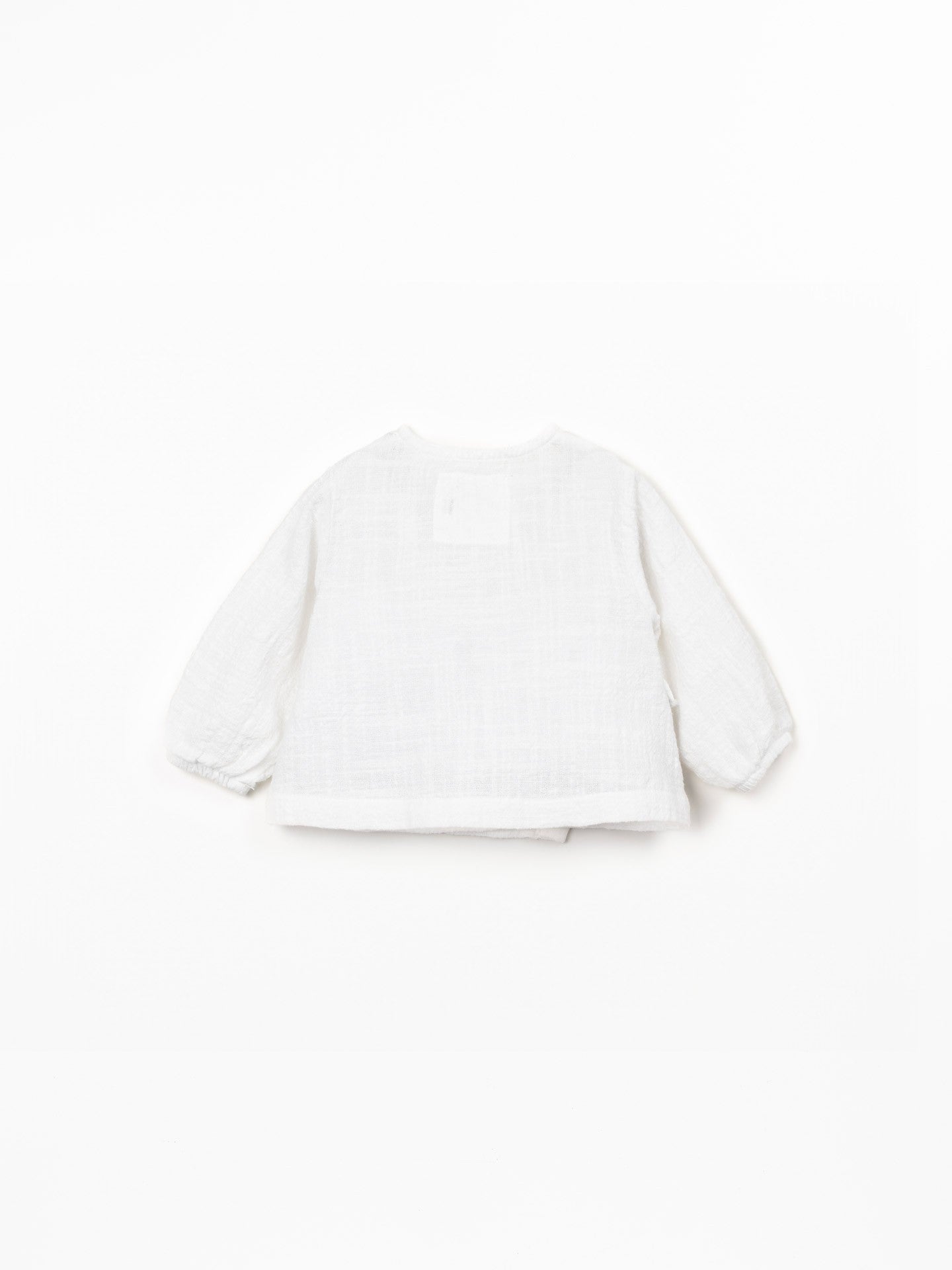 Blusa con apertura incrociata