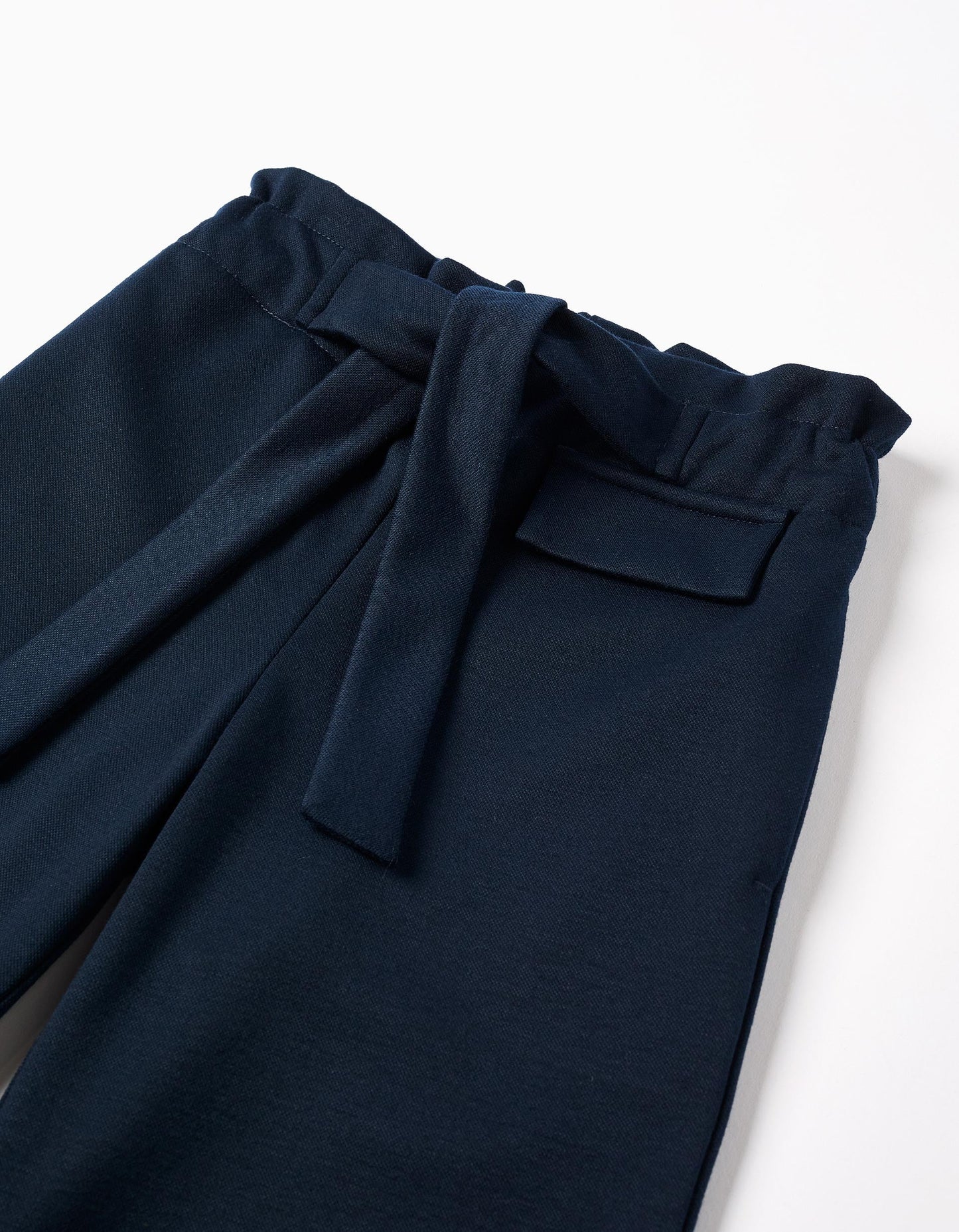 Pantaloni a gamba larga con cintura