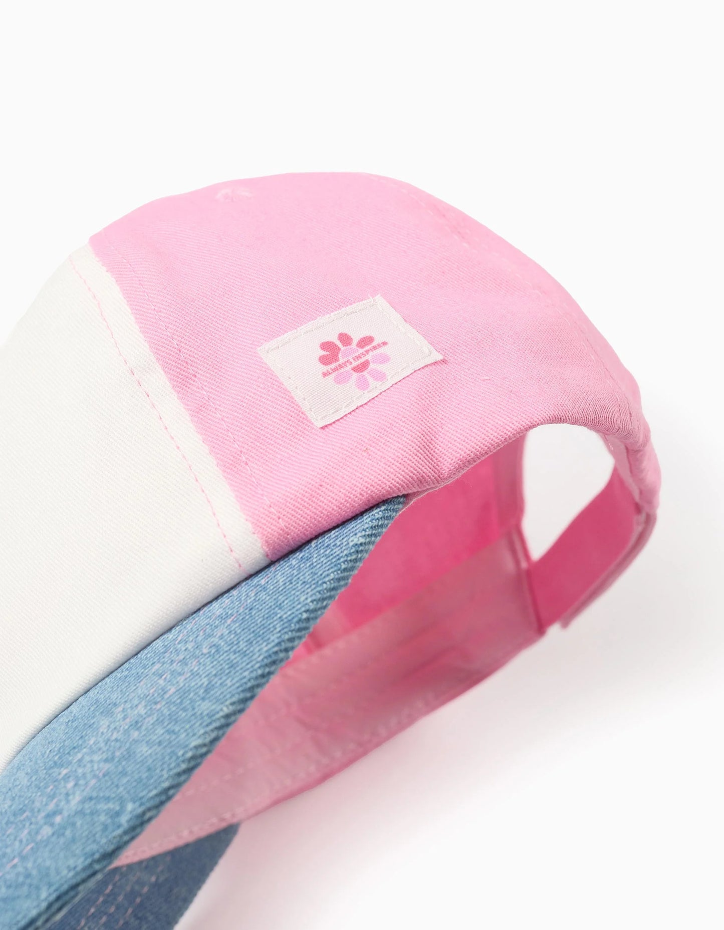 Cappello con visiera