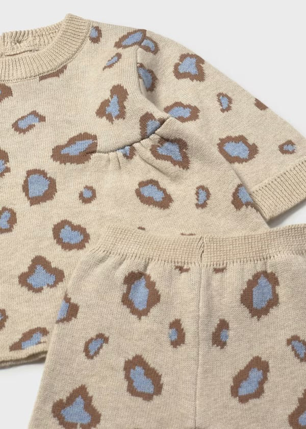 Completo pantalone e maglietta