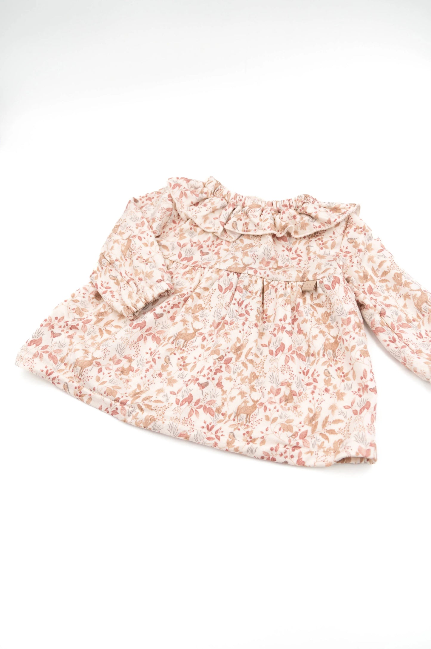 Vestito ampio con colletto