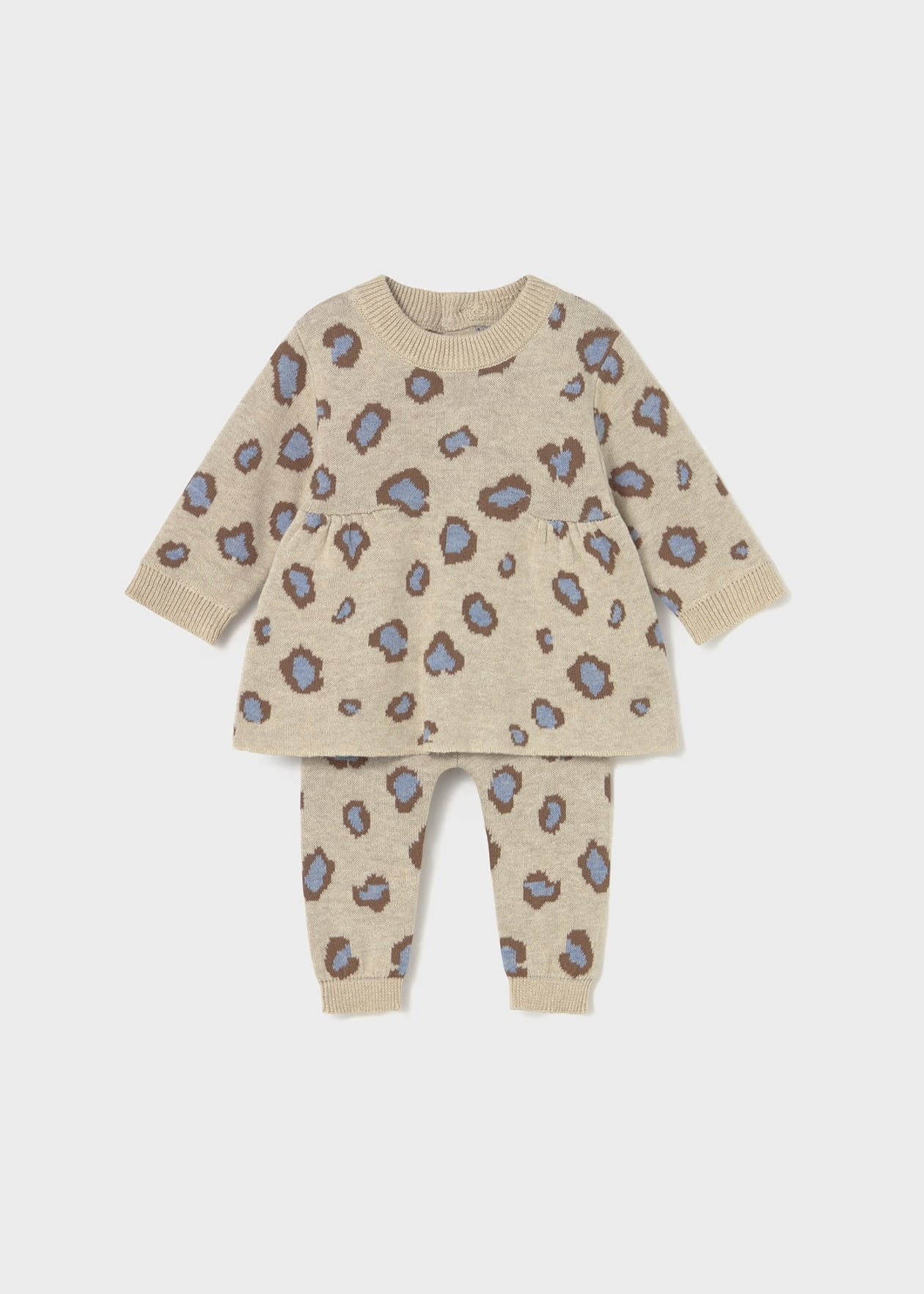 Completo pantalone e maglietta