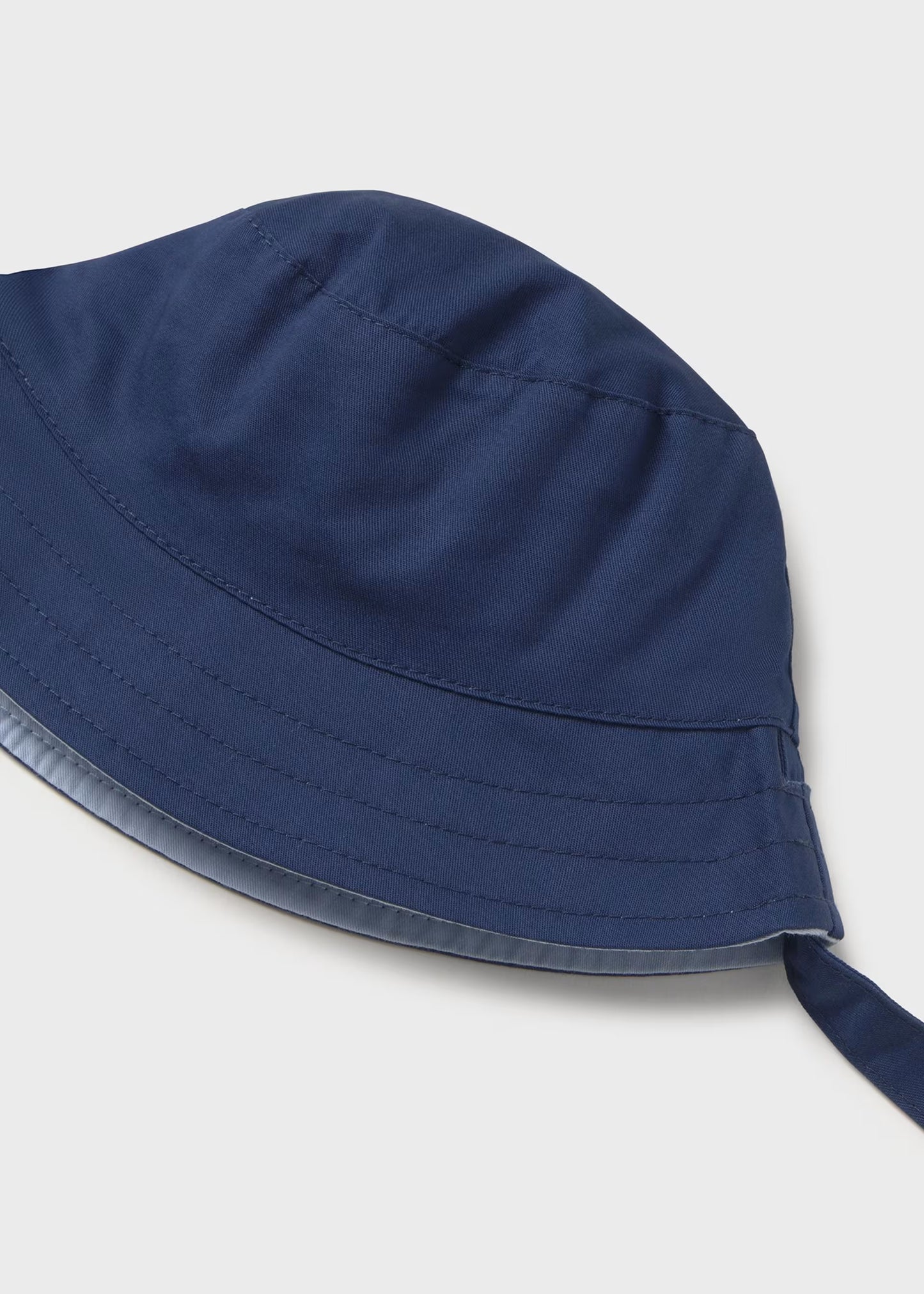Cappello reversibile
