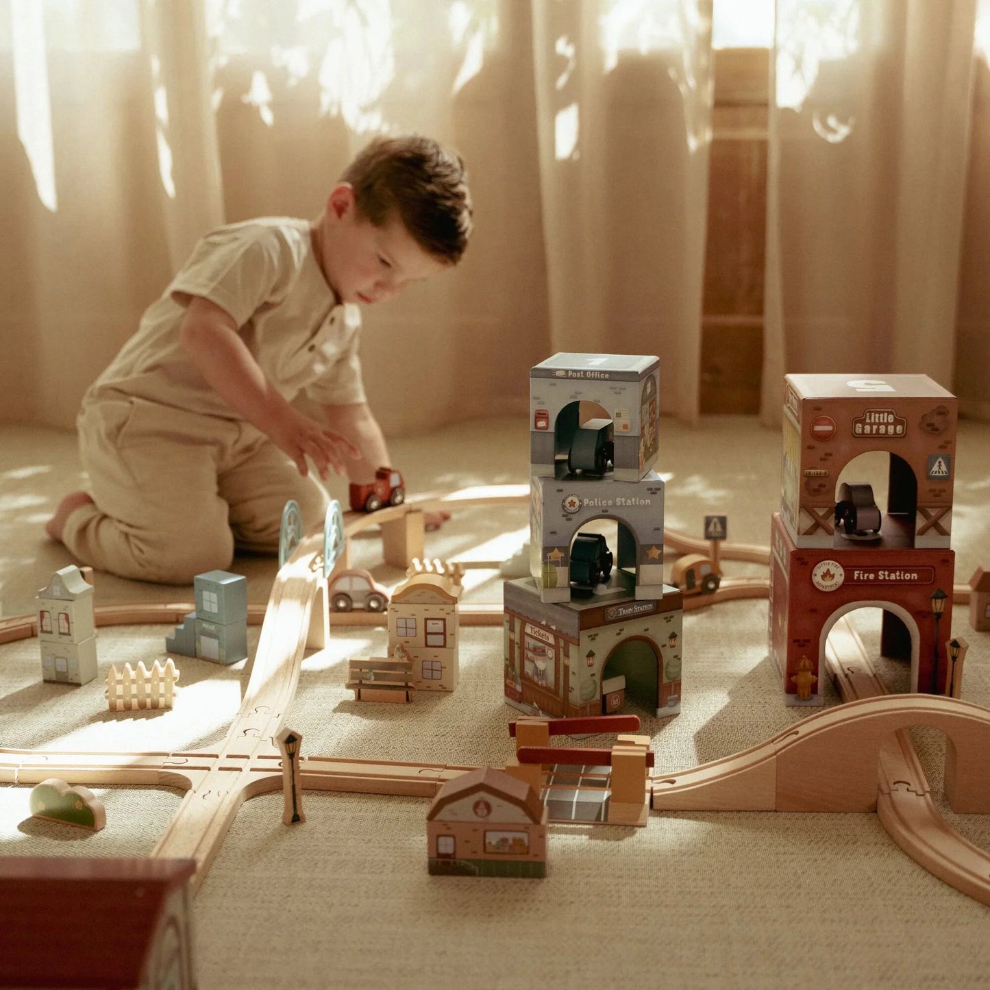 Torre impilabile e 6 auto