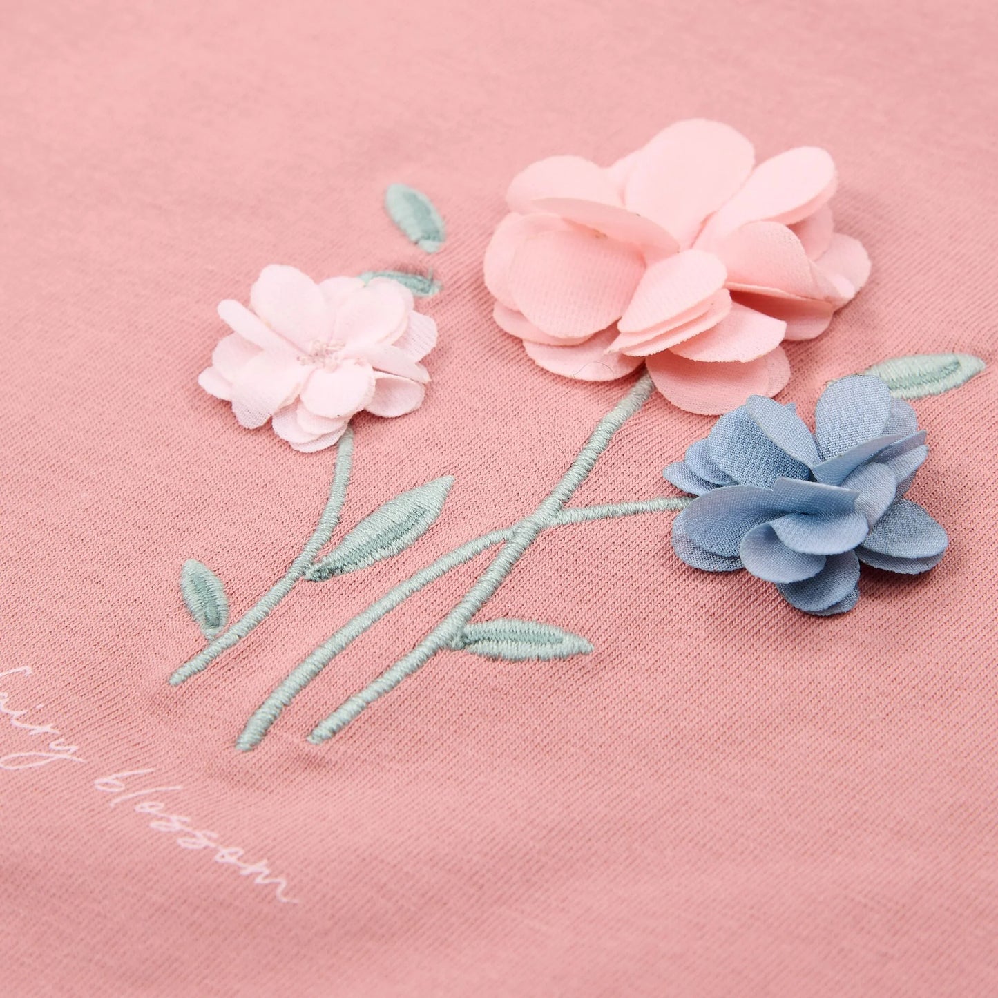 Maglietta con fiori