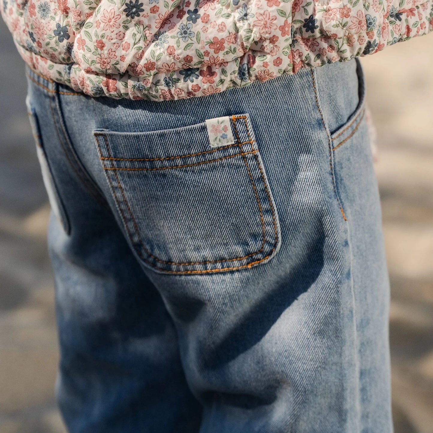 Jeans con cintura