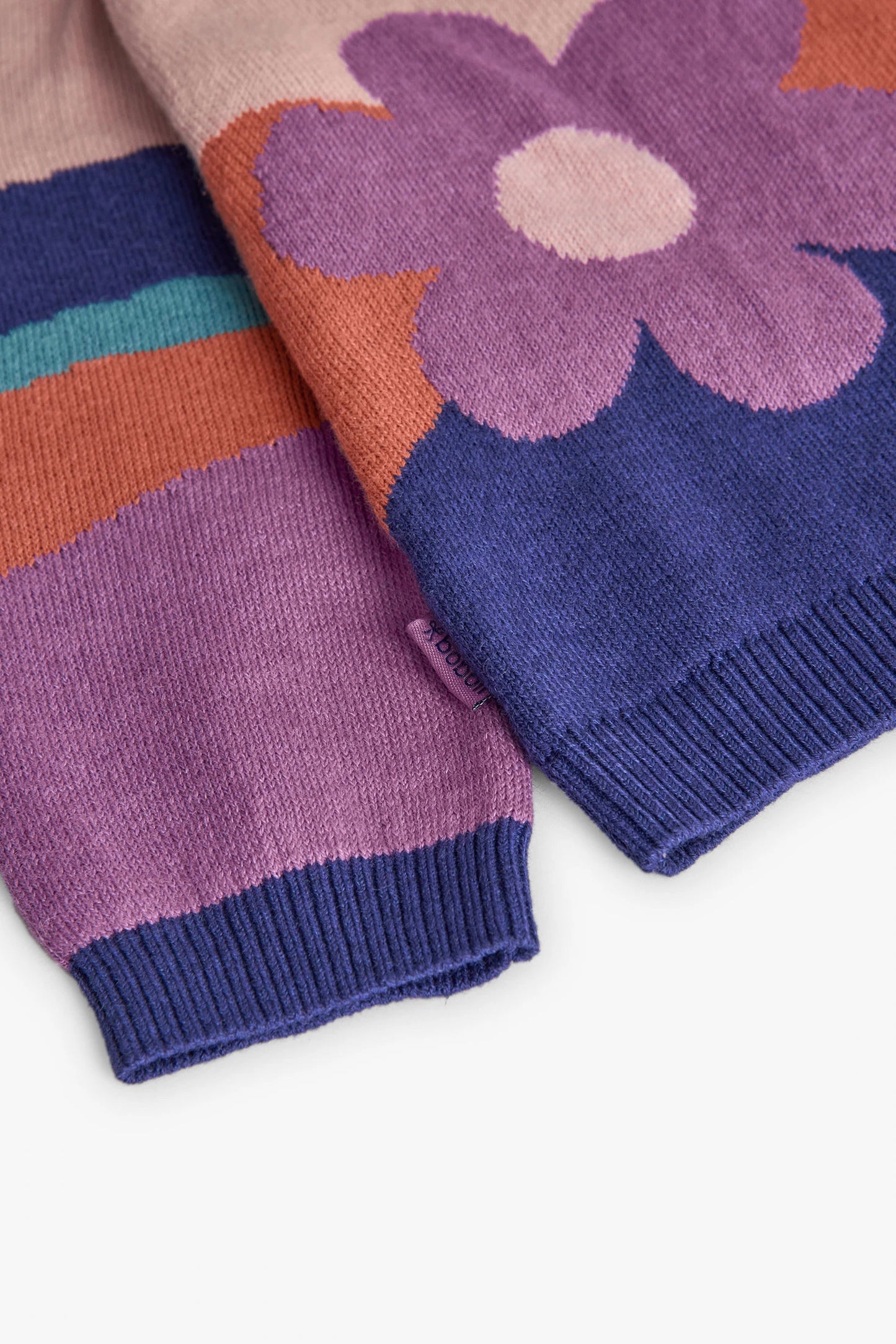 Maglione con fiore